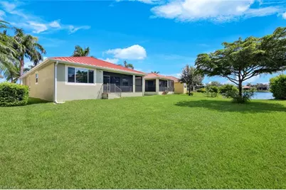 8649 Banyan Bay Blvd, Fort Myers, FL 33908 - Photo 4