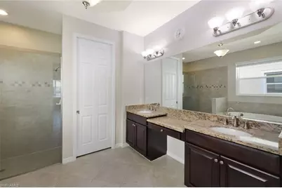 8649 Banyan Bay Blvd, Fort Myers, FL 33908 - Photo 22