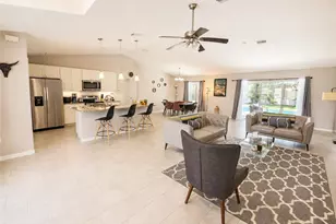 1008 SW 33rd Terrace, Cape Coral, FL 33914 - Photo 4