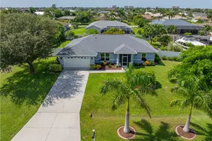 1108 SW 44th Terrace, Cape Coral, FL 33914 - Photo 4