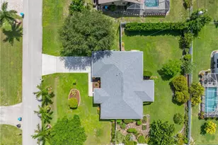 1108 SW 44th Terrace, Cape Coral, FL 33914 - Photo 6
