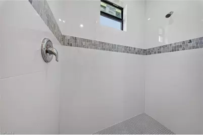 3403 NE 13th Ave, Cape Coral, FL 33909 - Photo 26