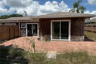 1225 SE 24th Ave, Cape Coral, FL 33990 - Photo 20