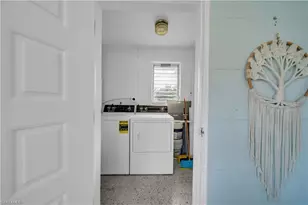 77 Glenmont Dr W, North Fort Myers, FL 33917 - Photo 20