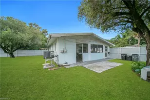 77 Glenmont Dr W, North Fort Myers, FL 33917 - Photo 26