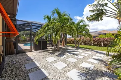 2325 SW 20th St, Cape Coral, FL 33991 - Photo 28