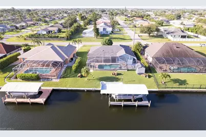 115 SE 35th Ter, Cape Coral, FL 33904 - Photo 32