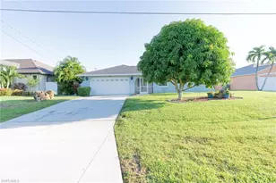115 SE 35th Terrace, Cape Coral, FL 33904 - Photo 2