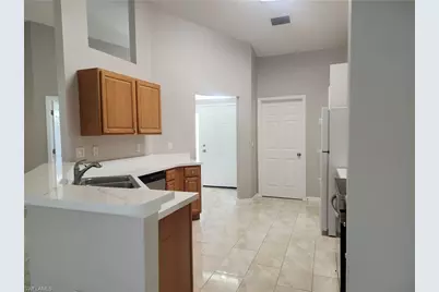 1713 SW 13th St, Cape Coral, FL 33991 - Photo 6