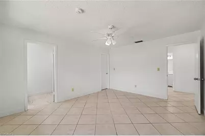 638 NE 15th Ct, Cape Coral, FL 33909 - Photo 20