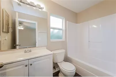 215 Manasota St, Fort Myers, FL 33913 - Photo 10