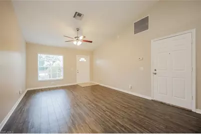 215 Manasota St, Fort Myers, FL 33913 - Photo 2
