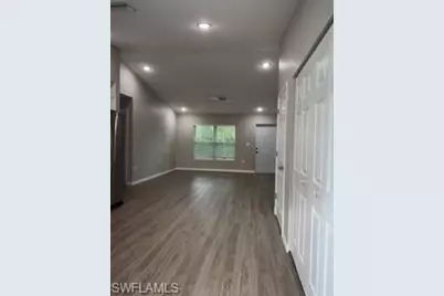 6054 N Moss Cir, Labelle, FL 33935 - Photo 2