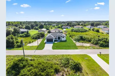 516 Croydon Ave S, Lehigh Acres, FL 33974 - Photo 36