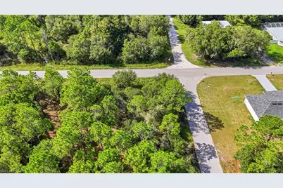 3201 E 14th St, Lehigh Acres, FL 33972 - Photo 16