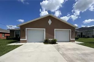 717 SE 7th St, Cape Coral, FL 33990 - Photo 1