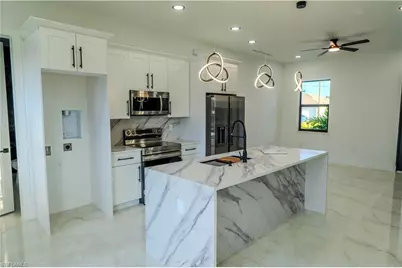 4012 11th St W, Lehigh Acres, FL 33971 - Photo 4