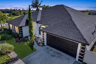 527 NW 27th Ave, Cape Coral, FL 33993 - Photo 6