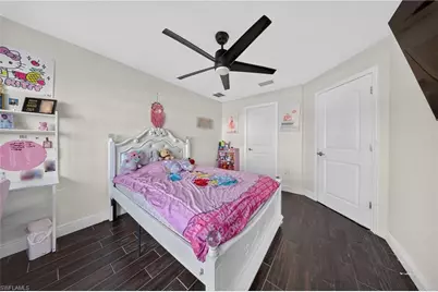 527 NW 27th Ave, Cape Coral, FL 33993 - Photo 8