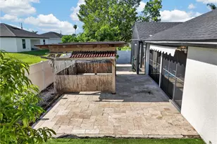527 NW 27th Ave, Cape Coral, FL 33993 - Photo 42