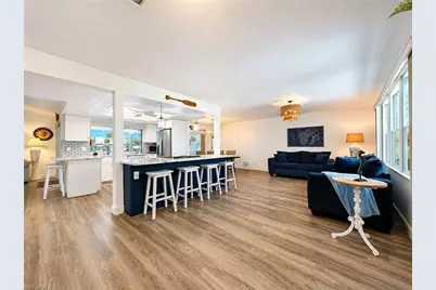 3714 SE 12th Ct, Cape Coral, FL 33904 - Photo 2