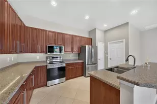 13954 Bently Cir, Fort Myers, FL 33912 - Photo 16