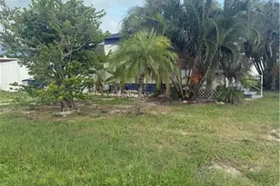 4821 Curlew Dr, Saint James City, FL 33956 - Photo 2