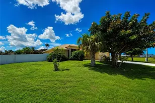 2110 Embers Pkwy W, Cape Coral, FL 33993 - Photo 48