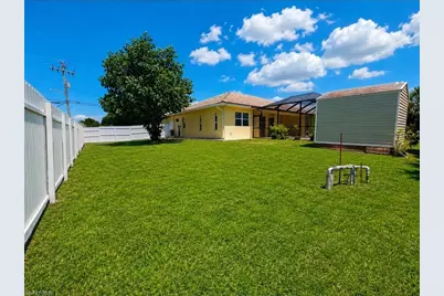 2110 Embers Pkwy W, Cape Coral, FL 33993 - Photo 46