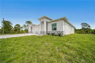 1153-1155 Countess Ave, Lehigh Acres, FL 33974 - Photo 4