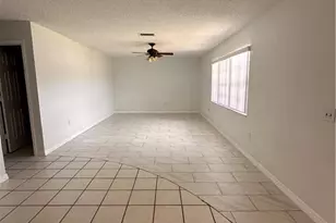 4920 Vincennes Ct, Cape Coral, FL 33904 - Photo 2
