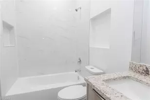 8038 Rolling Cir, Labelle, FL 33935 - Photo 32