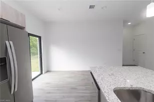 8038 Rolling Cir, Labelle, FL 33935 - Photo 14