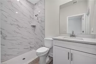 1011 NW 9th St, Cape Coral, FL 33993 - Photo 22