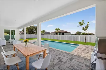 1011 NW 9th St, Cape Coral, FL 33993 - Photo 1
