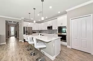 8753 Cascade Price Cir, North Fort Myers, FL 33917 - Photo 12