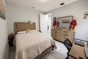 918 Dixie Ave, Lehigh Acres, FL 33972 - Photo 18
