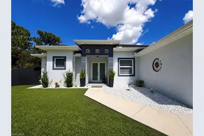 918 Dixie Ave, Lehigh Acres, FL 33972 - Photo 6
