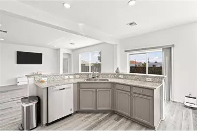 2001 NE 17th Ave, Cape Coral, FL 33909 - Photo 18