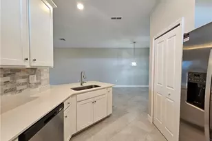 20501 Hazelnut Ct S, Lehigh Acres, FL 33936 - Photo 8