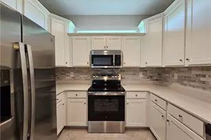 20501 Hazelnut Ct S, Lehigh Acres, FL 33936 - Photo 6