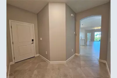 20501 Hazelnut Ct S, Lehigh Acres, FL 33936 - Photo 2