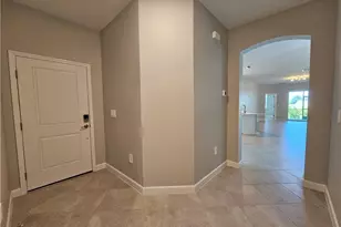 20501 Hazelnut Ct S, Lehigh Acres, FL 33936 - Photo 2