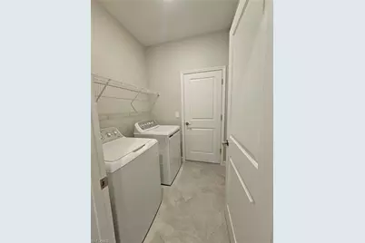 20501 Hazelnut Ct S, Lehigh Acres, FL 33936 - Photo 14