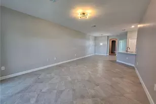 20501 Hazelnut Ct S, Lehigh Acres, FL 33936 - Photo 4