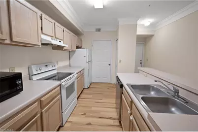 11510 Villa Grand #403, Fort Myers, FL 33913 - Photo 8