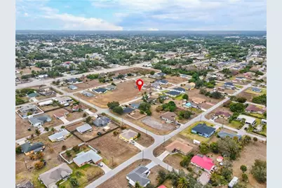 4607 6th St W, Lehigh Acres, FL 33971 - Photo 4