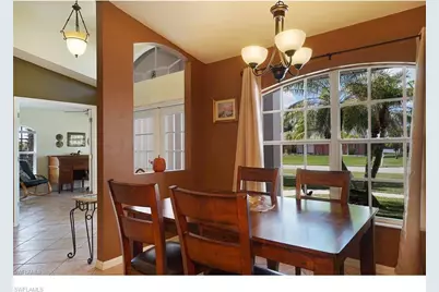 703 SW Santa Barbara Pl, Cape Coral, FL 33991 - Photo 4