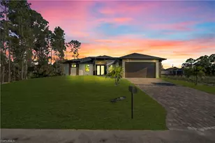 2813 40th St W, Lehigh Acres, FL 33971 - Photo 2