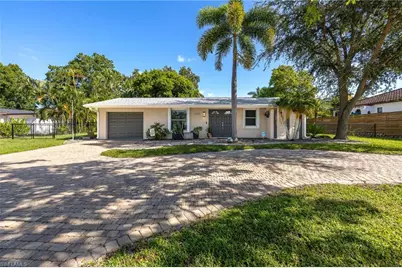 1223 Biltmore Dr, Fort Myers, FL 33901 - Photo 2